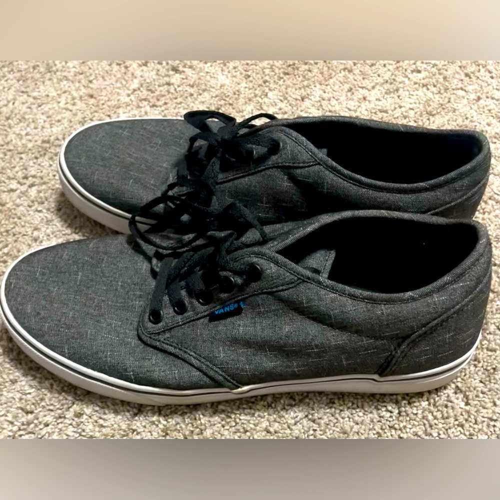 Vans Men’s 11 Atwood black textile skateboard shoe